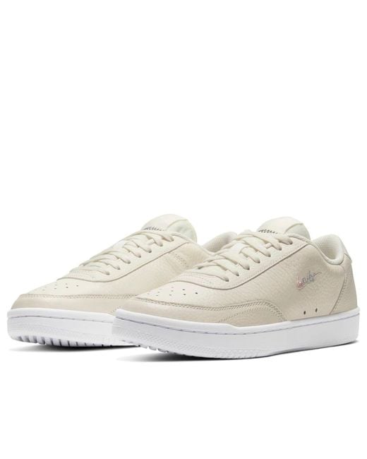 Nike White (Wmns) Court Vintage Premium 'Pale Ivory'