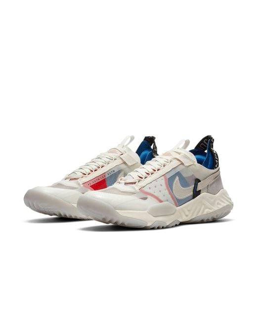 Nike Blue Delta Breathe 'Tech' for men