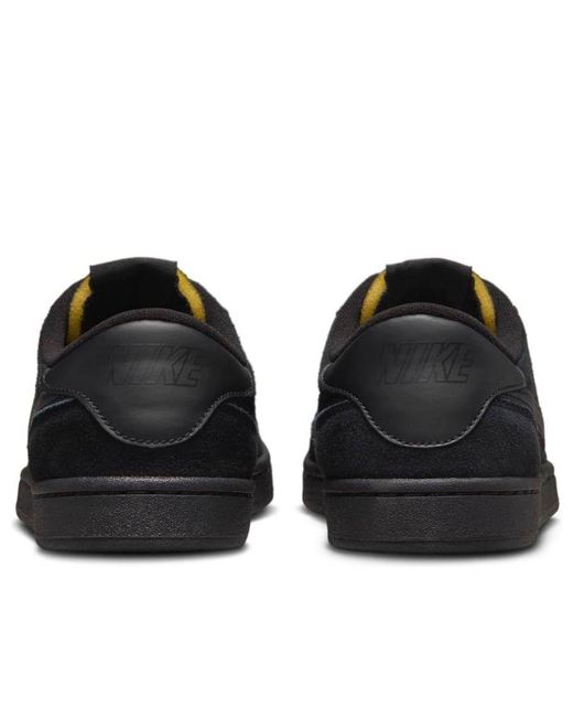 Nike Black Fc Classic Sb for men