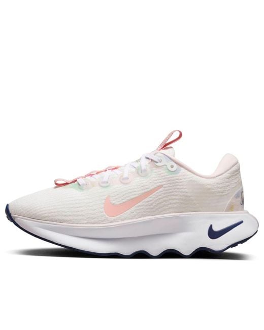 Nike White Motiva Premium Premium Walking Shoes