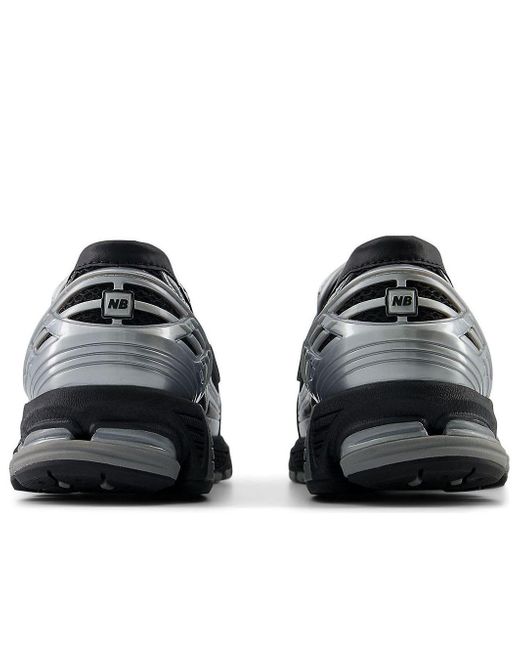 New Balance Black 1906L Metallic' for men