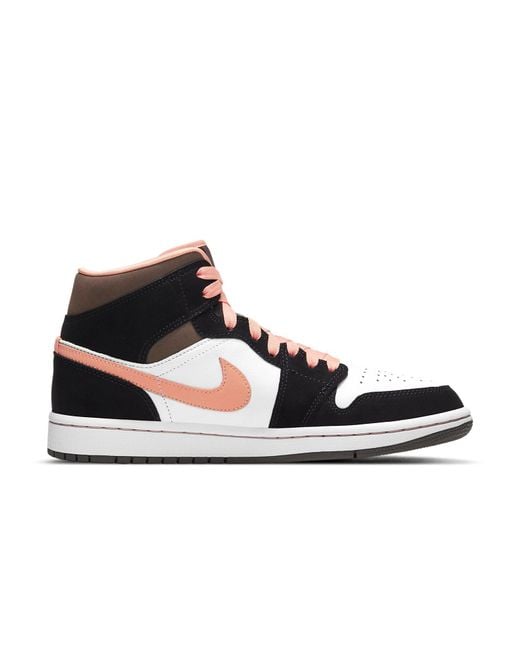nike peach mochas