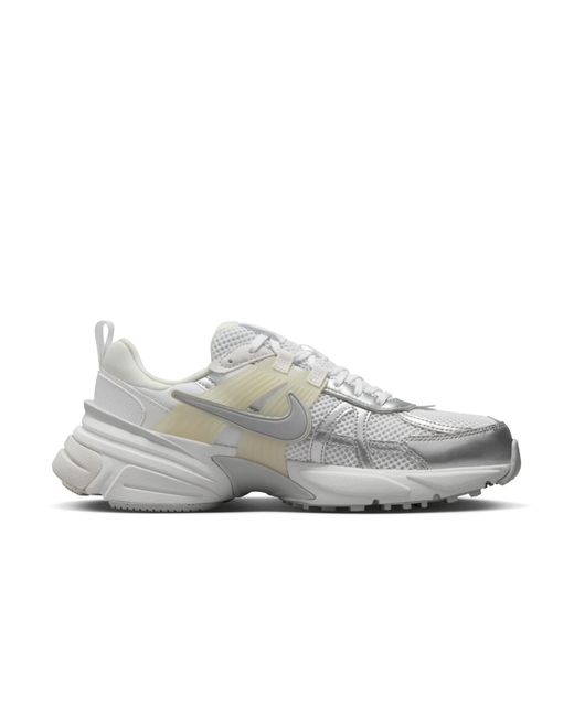 Nike Gray (Wmns) V2K Run 'Metallic'