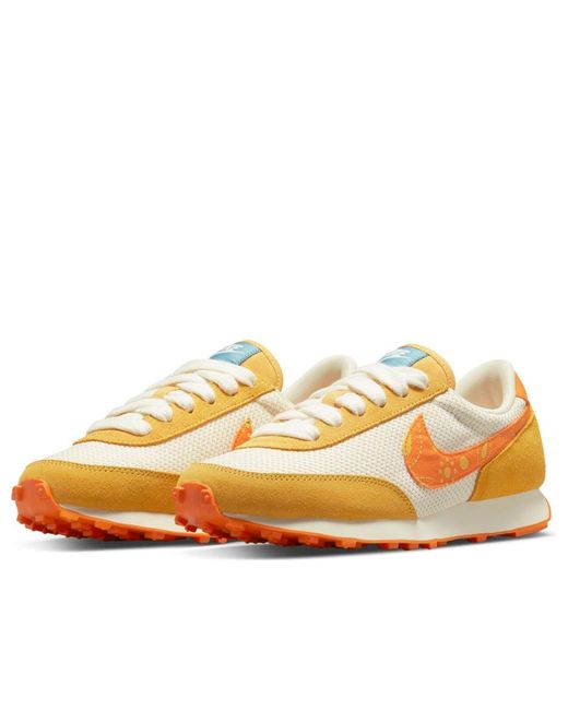 Nike Yellow (Wmns) Daybreak 'Paisley Swoosh