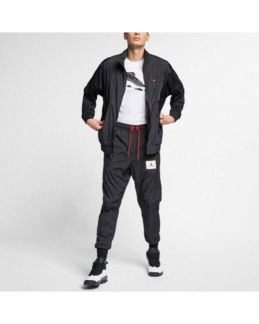 Nike Black Sports Stand Collar Windproof Woven Jacket for men