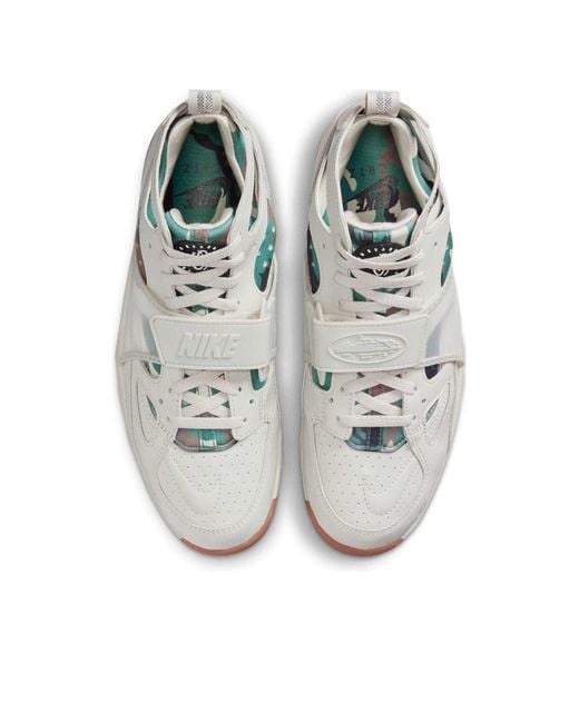 Nike White X Corteiz Air Trainer Huarache 'Light Bone' for men