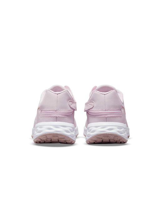 Nike Pink (Wmns) Revolution 6 Flyease Next Nature 'Light Champagne'