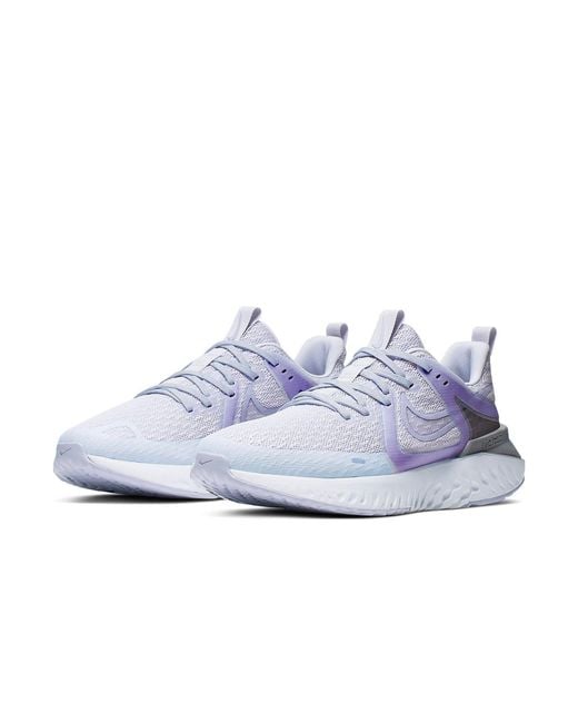 Nike White (Wmns) Legend React 2 Agate'