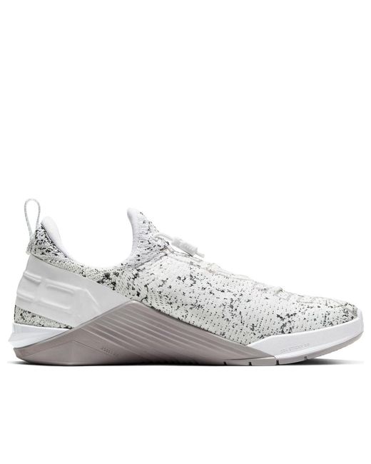 Nike White (Wmns) React Metcon