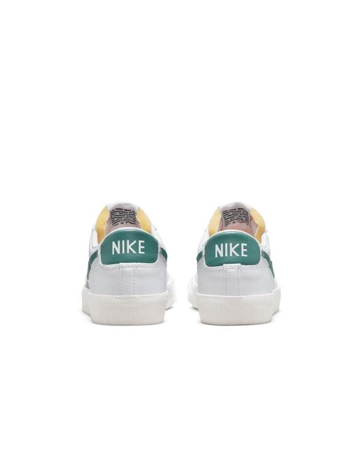 Nike White (Wmns) Blazer Low 77