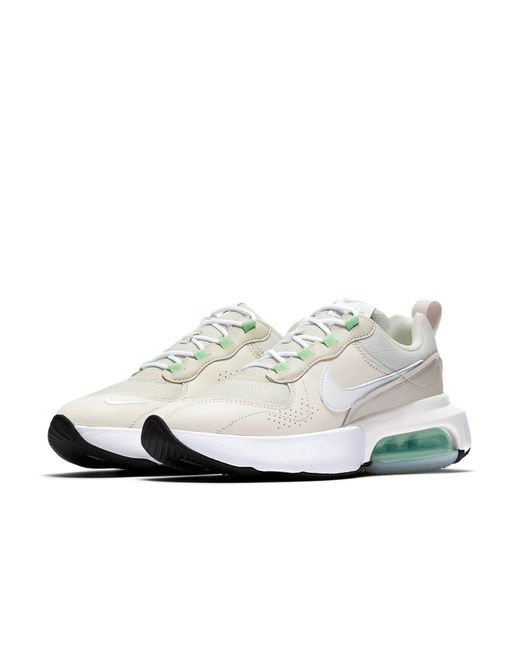 Nike White (Wmns) Air Max Verona 'Spruce Aura'