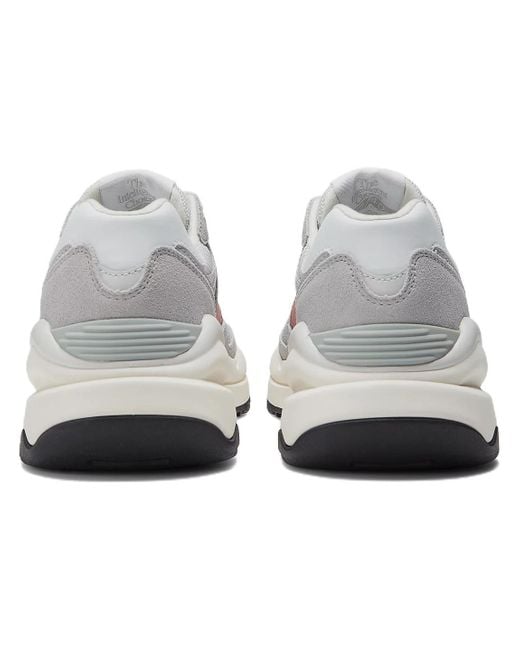 New Balance White Shoe 5740 Grey/red