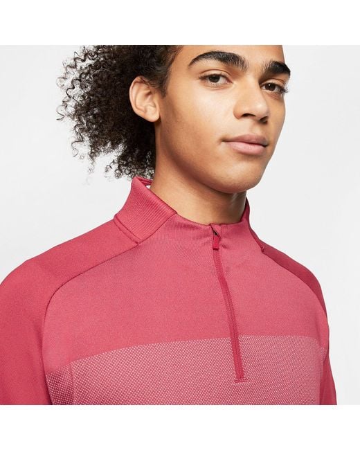 Nike Red Shield Victory 1/2-Zip Golf Jacket for men