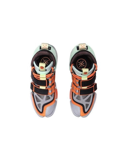 Li-ning Blue (Wmns) Essence Ace for men