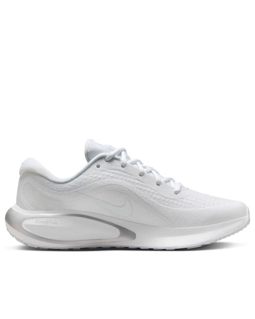 Nike White Journey Run Road Running Shoes