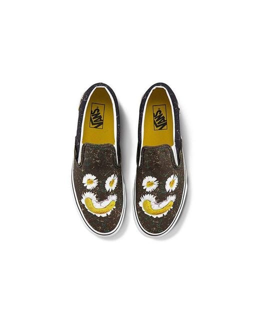Vans Black Slip-On Low-Top Canvas Shoes for men