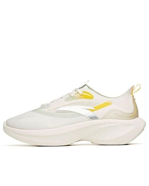 Anta White (Wmns) Leaf 1.0