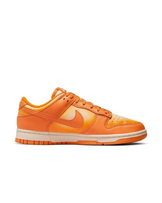 Nike Orange (Wmns) Dunk Low 'Magma'