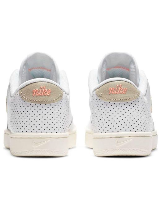 Nike White (Wmns) Court Vintage Premium