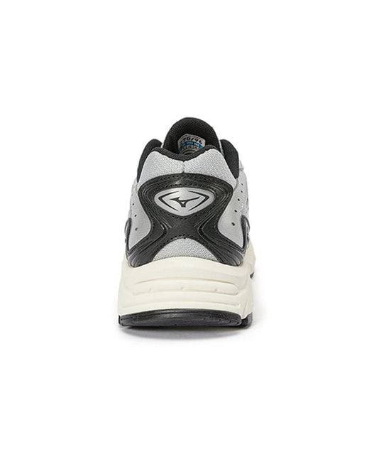 Mizuno White Fiyi 2K Casual Retro for men