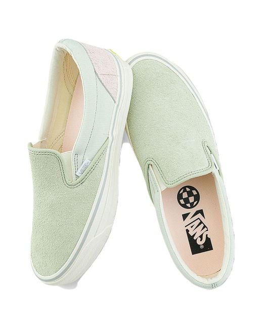 Vans White Slip-On Skateboarding Shoes 'Light' for men