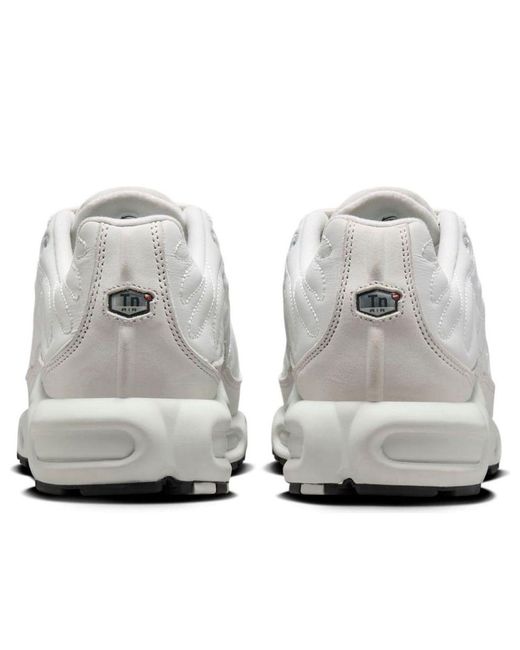 Nike White (Wmns) Air Max Plus