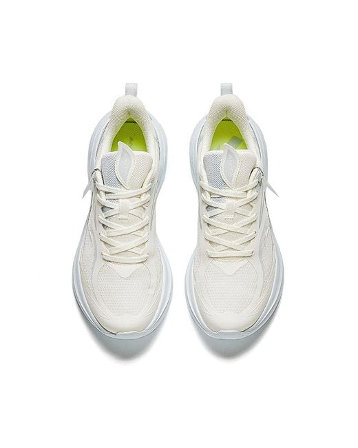 Anta White (Wmns) Leaf 3