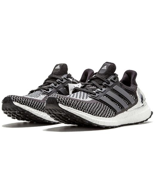 Adidas Black Ultraboost 2.0 Limited Medal' for men