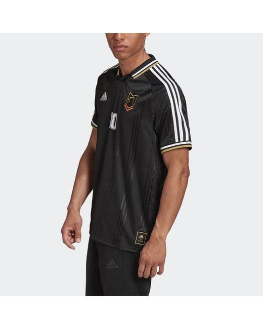 Adidas Black Training Sports Soccer/Football Short Sleeve for men