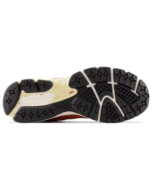 New Balance Brown 2002R 'Rust Oxide' for men