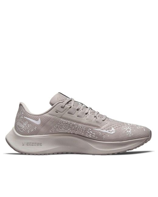Nike Gray X Nathan Bell Air Zoom Pegasus 38 A.I.R. 'Run To A Magical Place for men
