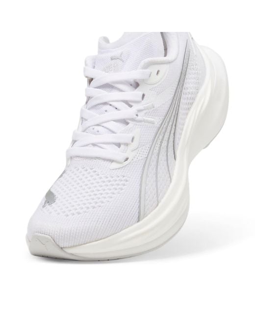 PUMA White (Wmns) Deviate Nitro 3