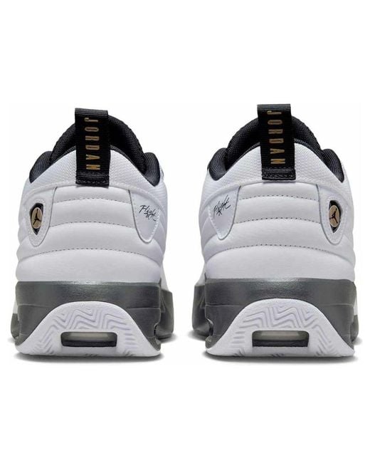Nike Gray Max Aura 6 for men
