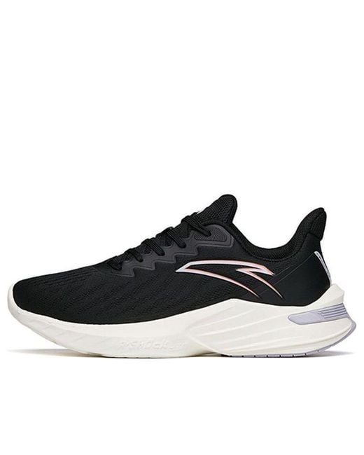 Anta Black (Wmns) Sting 1
