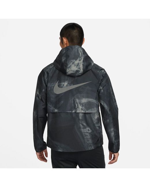 Nike Black Storm-Fit Running Division Running Jacket for men