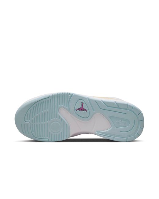 Nike White (Wmns) Stadium 90