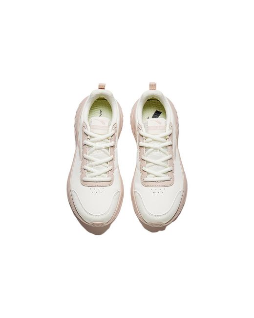 Anta White (Wmns) Running Series Sneakers