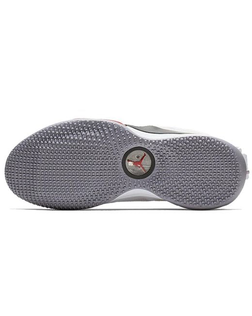 Nike White 33 Low Se Cement' for men
