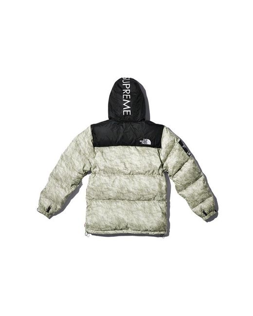 Supreme Metallic Fw19 Week 18 X The North Face Paper Print Nuptse Jacket for men