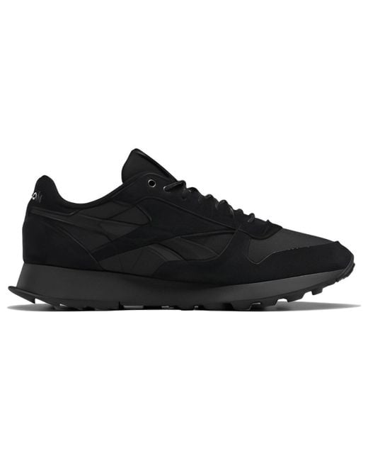 Reebok Black Classic Leather Winterized Heritage Running Shoe for men