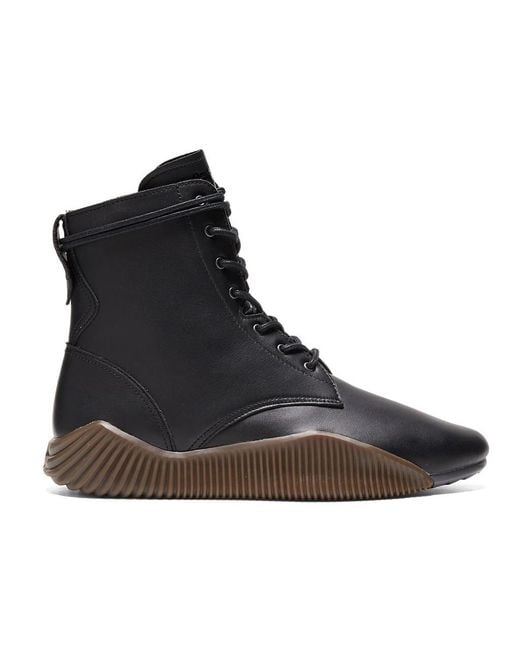 Onitsuka Tiger Black Acromount Boots for men