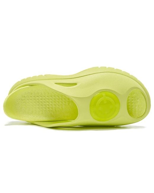 Rigorer Yellow Shark Sandals for men