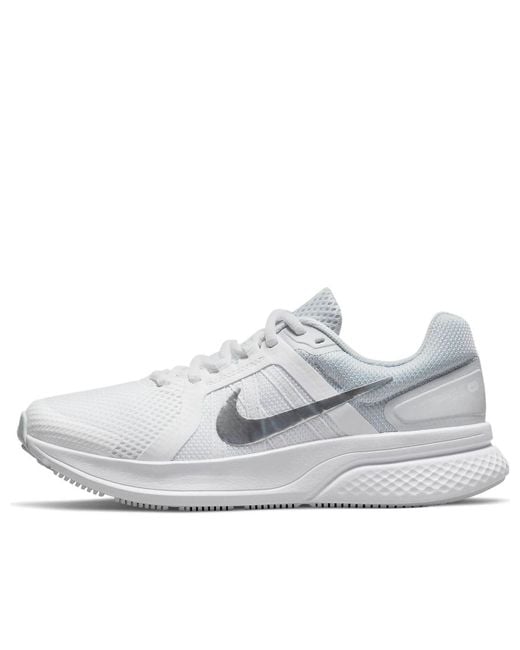 Nike White (Wmns) Run Swift 2 Metallic'