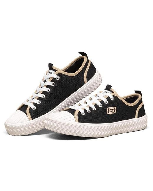 Skechers Black (Wmns) Street Trax Low-Top Canvas Shoes
