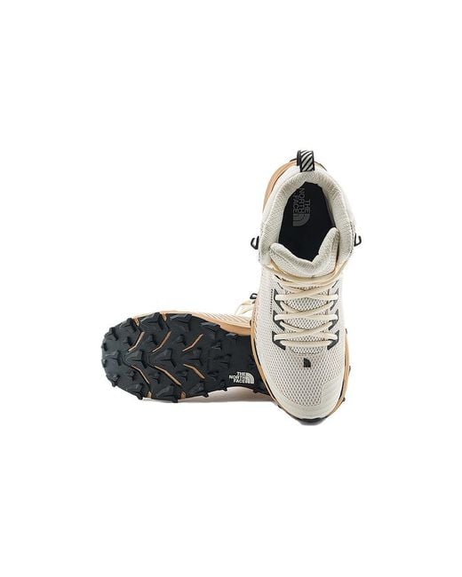 The North Face White (Wmns) Vectiv Fastpack Mid Futurelight Hiking Shoes