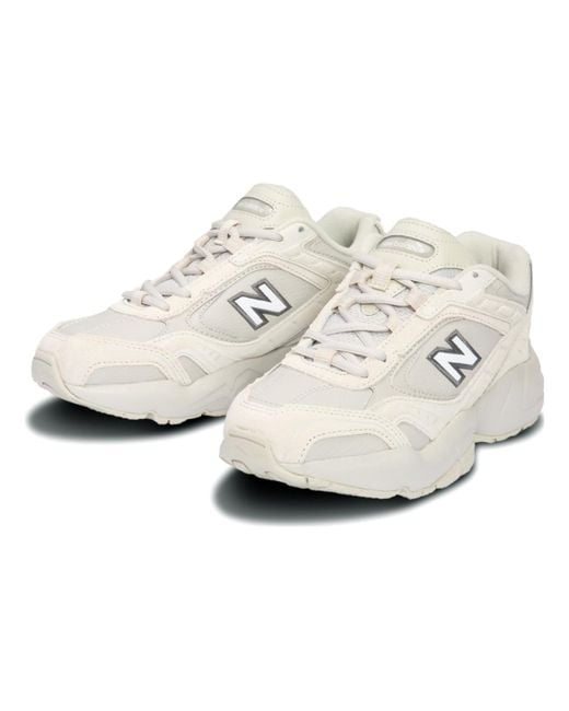 New Balance White 452 Series Low Tops Lightweight Retro B Wide Beige