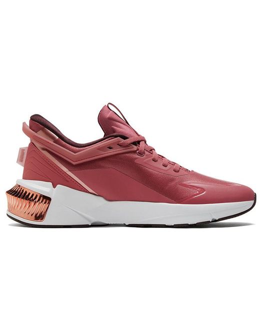 PUMA Red (Wmns) Provoke Xt Ftr Moto Rose Low-Top Running Shoes