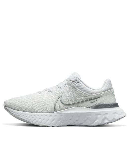 Nike White (Wmns) React Infinity Run Flyknit 3 Metallic'