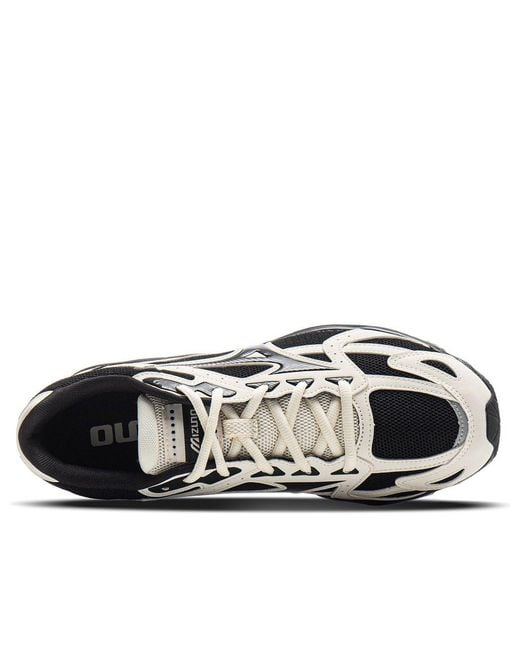 Mizuno Black Spark Cn for men