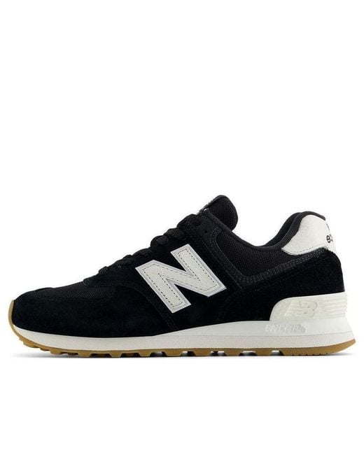 New Balance Black 574 Gum' for men